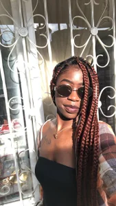 MichellePose Public Pic 6