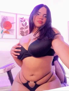 Anie_johnson Me 🍒😘 Pic