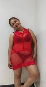 Vivian_Big My red dress Pic