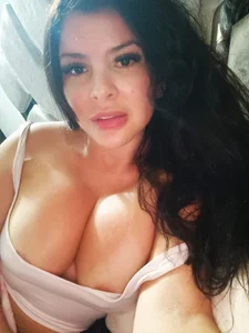 Public de DivvaOficiall1 Foto