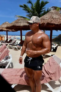 Biscuit_oliva Public Pic 6