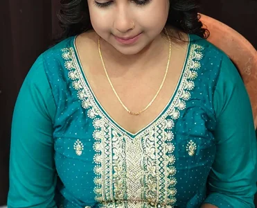 niharika01's photo