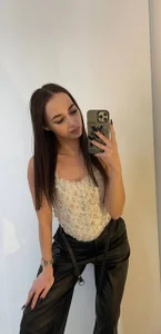 KiraLooI just Bild 4