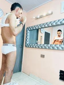jerrywalker22's XXX Nude Photo 1