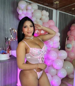 Cloe_evans_ kullanıcısının Public albümü -  8 fotoğraf