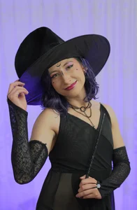 SkarletJhonson_ This is Halloween🎃 Gambar 6