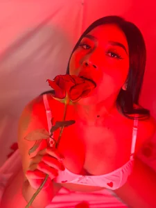 CarolineMaldonado Valentine's Day Bilde 2