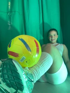 Sofi_Perez_ Ready for kickoff? 🍑⚽ Pic 4