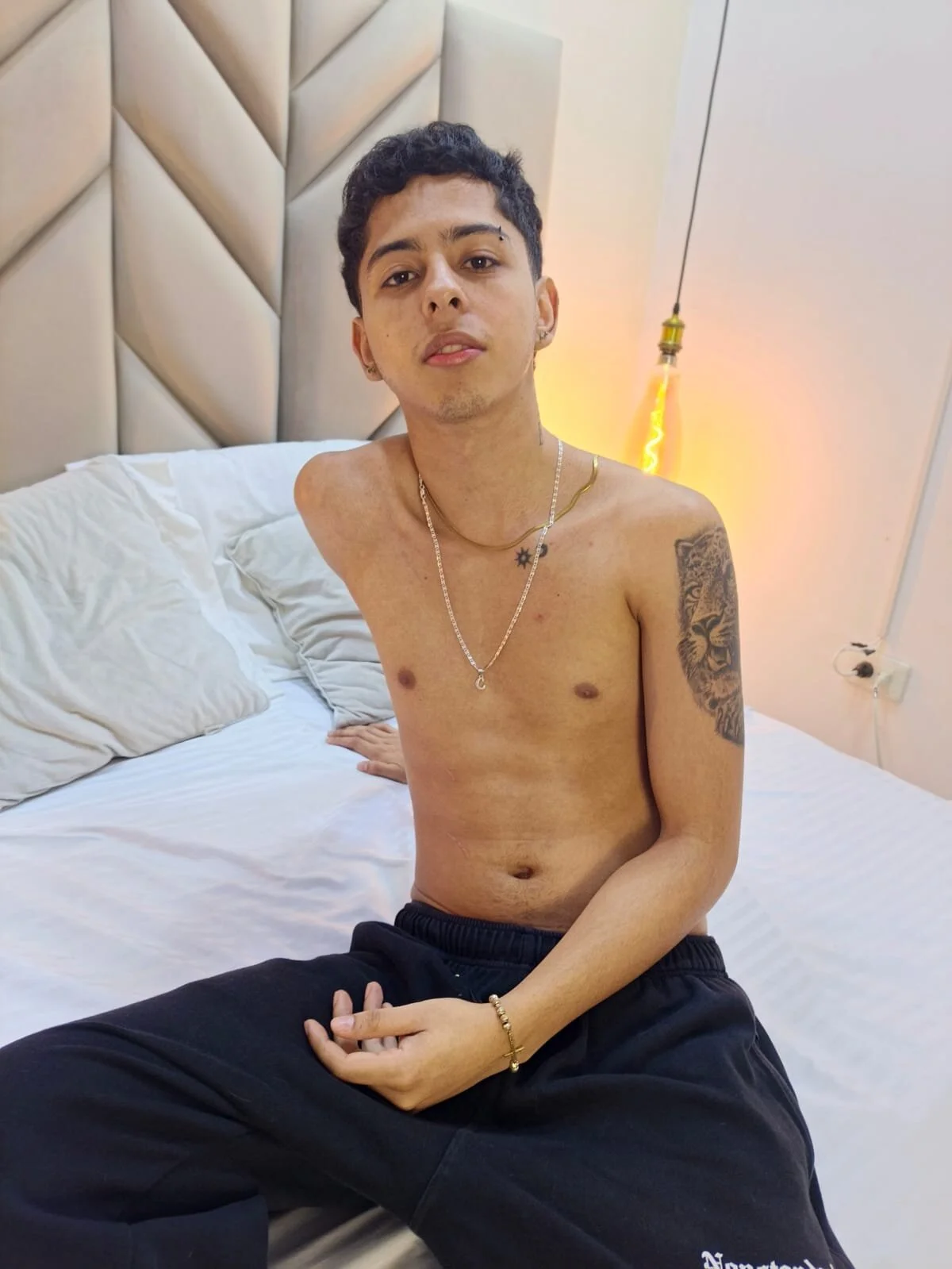 NohaDrake Foto en Tendencia 8204