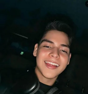 Smile de Asta_YunoXXX  2 photos