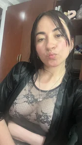 kimberly_peter Para ustedes todo esto Pic 4