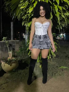 Curly_doll_: Public ( 7 фото)