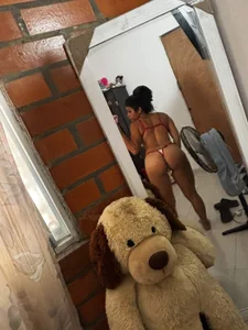 LalaVareelaPublic图片 7