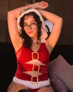 Lina_Montclair Winter looks good on my obedience❄️🌙 slika