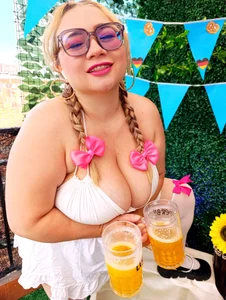 Amber-miller1 🍻Oktoberfest🍻 Pic 5