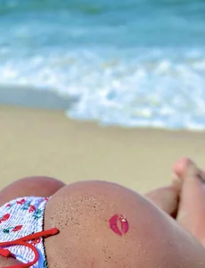 Saorii_kiido moments with my little Pajeritos on the beach🌴  4. fénykép