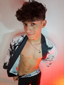 Public de Alazbel8  2 Imagens