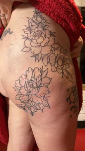 Zdjęcia NaughtyNikki89 Tattoo album 😍:  2