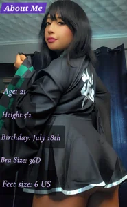 AriannaPenaxo Public Pic