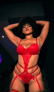 AlliceJelany tropical goddess Pic 5