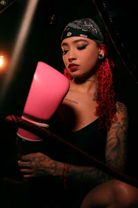 salem_rose ready to fight ? Hình 2