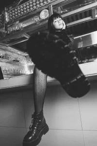 Akane-Mou Dark Foto 2