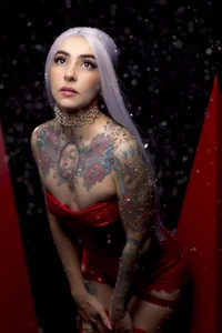 Evangelyne_1 Shinny red girl Pic 2