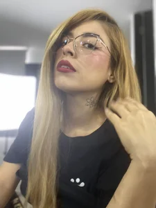 julesrivera I AM JULIANA ❤️‍🔥 Foto 5