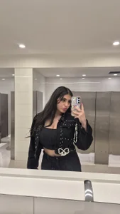 Ellie_Jhonson__ Public Foto 5