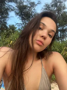 ElvinaEvitt Public Pic 4