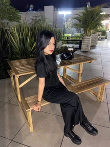 MiniLove_01 Dark, elegant… unforgettable Foto 3