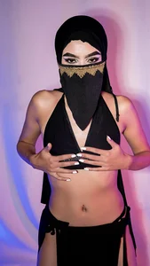 Ayliz__ Public slika 4