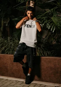 Thiagoferreti “Your essence has something forbidden… and that is why it is impossible to ignore it.” 🫦 Gambar 8