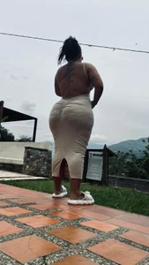 kiana_cream Relax Time 🦋 Pic 4