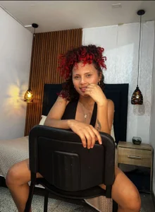 Emma_Cole5: Lace & Obedience ( 4 фото)