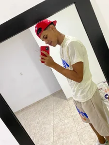 brown_bigdickx Public Pic 2