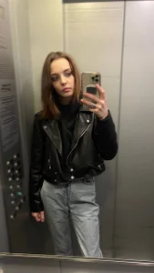 Katie_Charms XXX nøgenfoto 4