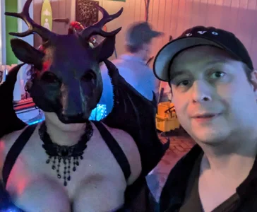 Th30ut3rS3lf Public Pic