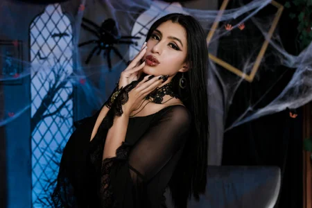 LilithDesire_ kullanıcısının The Goddess Lilith Mood Halloween albümü -  4 fotoğraf