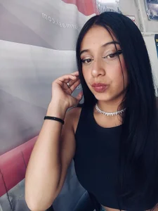 Liaa_Diamond Public Kuva