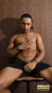 hot pics de Blackdeltoro  5 Imagens