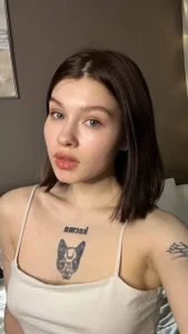 Public de RinaIvory  2 Imagens