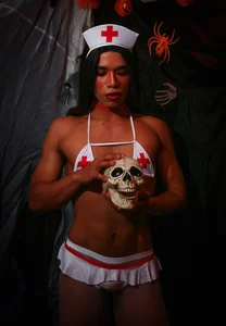 thamara-thompsonの💀 The Dark Treatmentの 4枚の写真