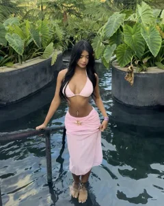 Auroraa_x1のFLORESCENCEの枚の写真