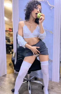 AriannaRussell_ horny girl 🥵🥵 Pic 6