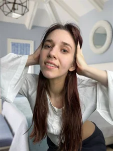 PetraHambelton A moment of life😇😏 Pic 4