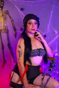 ShanelEvans Happy Halloween🎃👻 slika 4