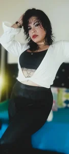 Aurora_sanchess black and white 🖤🤍 Pic 4