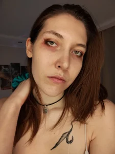 ClariceWellen do you like my make-up? Pic 5