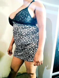 Zdjęcia Madhavi_mishra Public:  4